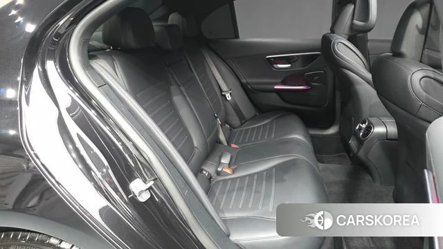 Mercedes-Benz C-Class W206 2023 Черный из Кореи, фото 3