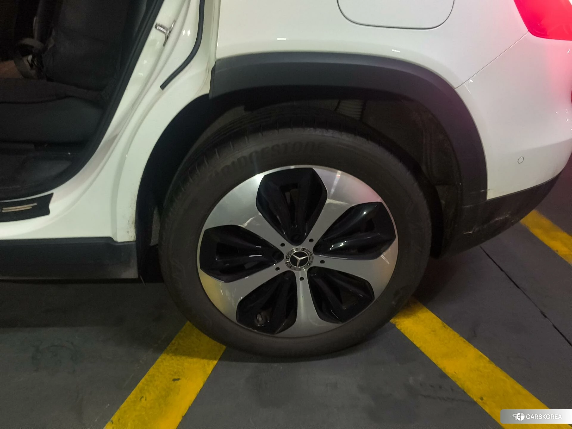 Mercedes-Benz GLB id 4479791 из Китая 3