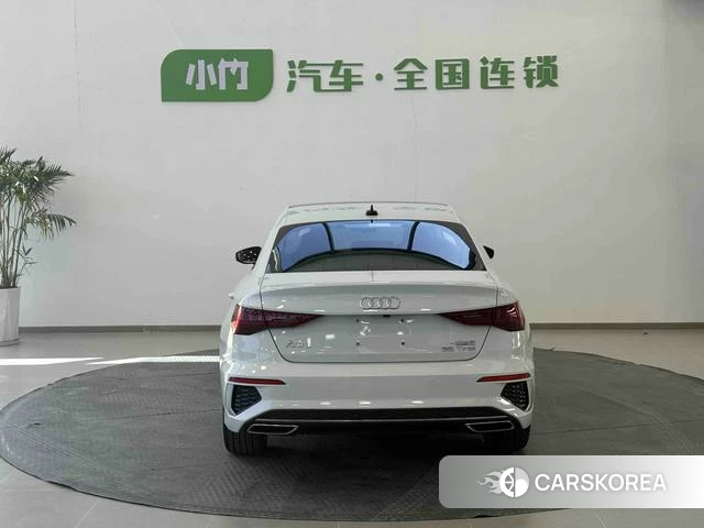 Audi A3 2023 Белый из Китая, фото 3