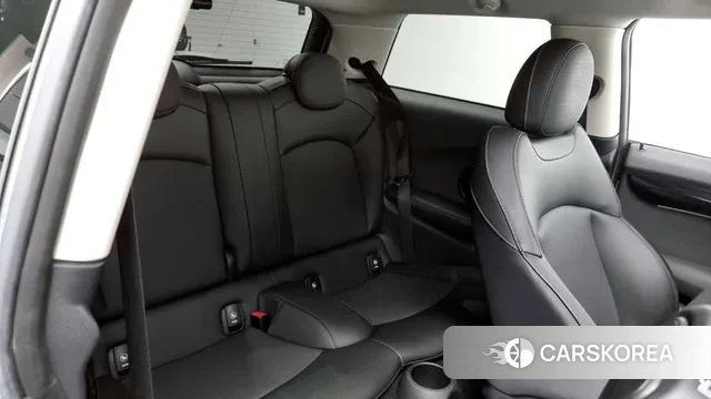 Mini Cooper S 2022 Белый из Кореи, фото 3