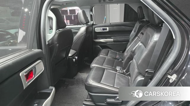 Ford Explorer 6th Generation 2022 Черный из Кореи, фото 3