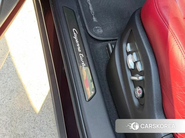 Porsche Cayenne (PO536) 2021 Черный из Кореи, фото 3