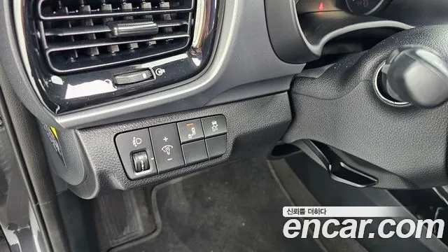 Kia Stonic 2018 Серый из Кореи, фото 3