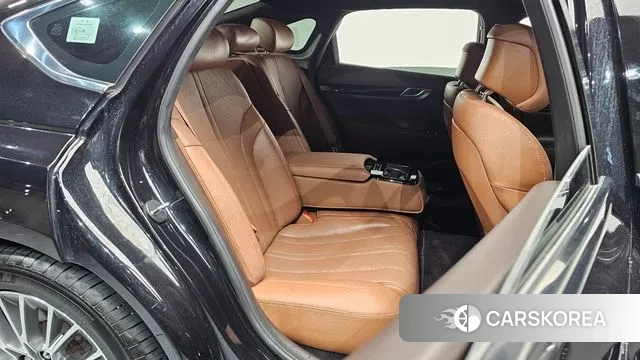 Genesis G80 (RG3) 2022 Черный из Кореи, фото 3