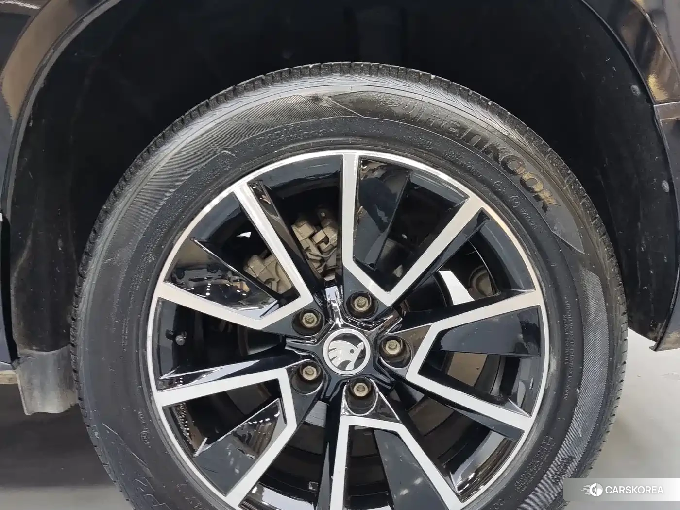 Skoda Karoq 2022 Черный из Китая, фото 3