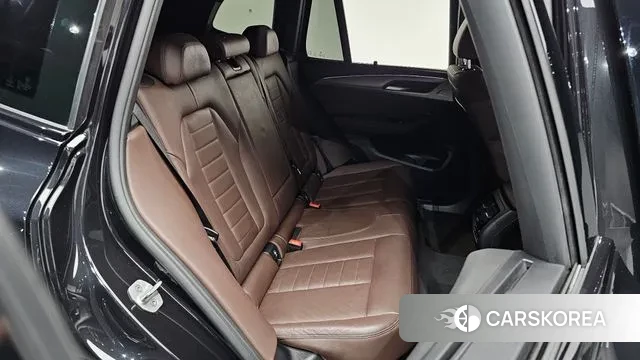 BMW X3 (G01) 2021 Черный из Кореи, фото 3