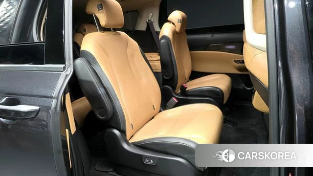 Kia Carnival 4th generation 2022 Серый из Кореи, фото 3
