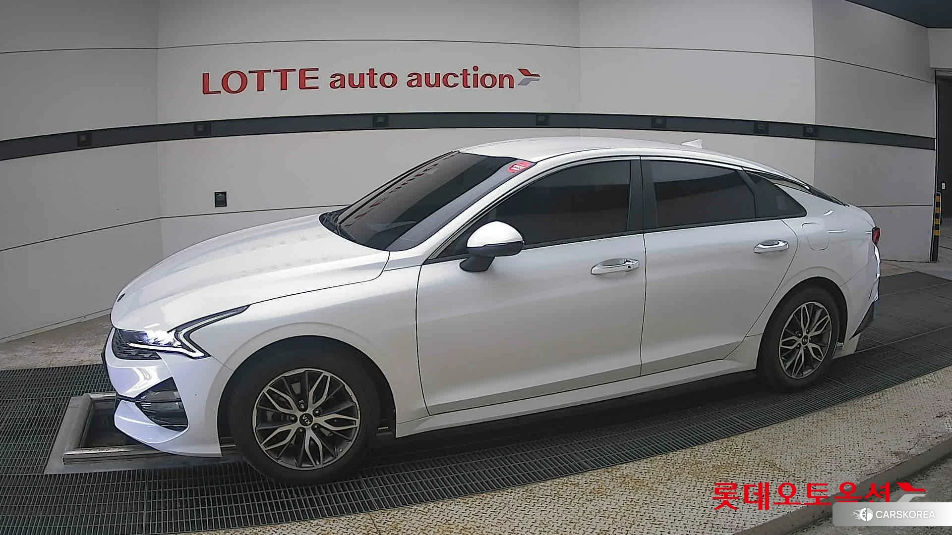 Kia K5 2021 Snow White Pearl (optional) из Кореи, фото 3