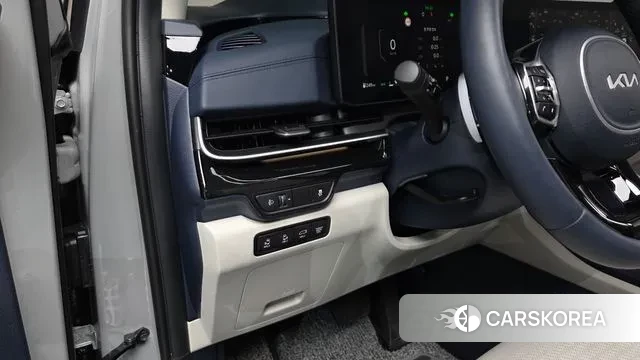 Kia The New Carnival 4th Generation 2024 Серебристо-серый из Кореи, фото 3
