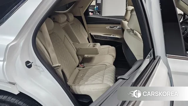 Genesis GV70 2023 Белый из Кореи, фото 3