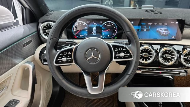 Mercedes-Benz A-Class W177 2022 Белый из Кореи, фото 3
