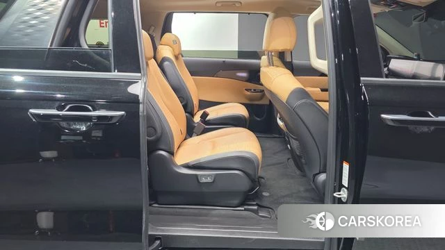 Kia Carnival 4th generation 2022 Черный из Кореи, фото 3