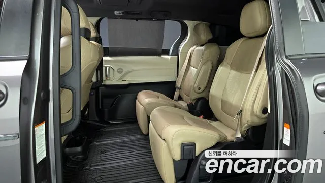 Toyota Sienna 4th Generation 2021 Серый из Кореи, фото 3