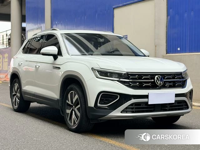 Volkswagen Tanyue 2022 Белый из Китая, фото 3