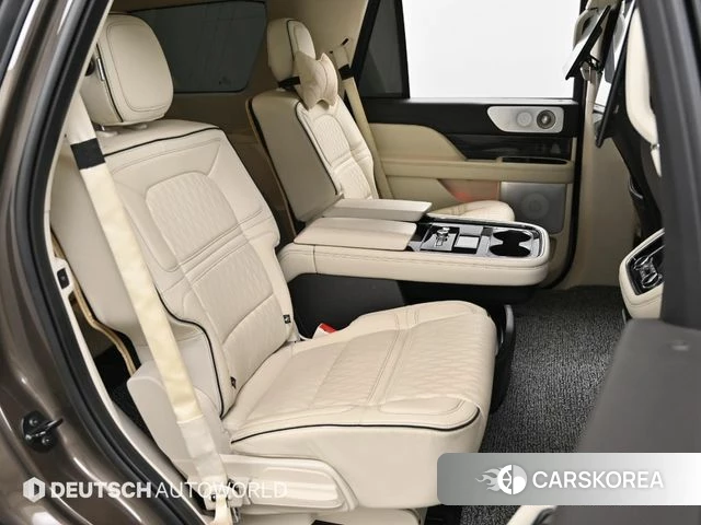Lincoln Navigator 4th generation 2019 Песочный из Кореи, фото 3