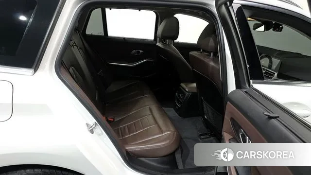 BMW 3 Series (G20) 2021 Белый из Кореи, фото 3