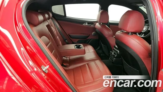 Kia Stinger id 2865436 из Кореи 3