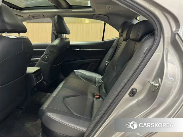 Toyota Camry 2021 Шампань из Китая, фото 3