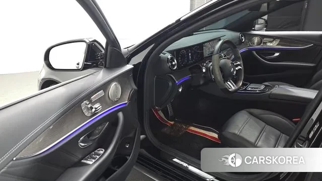 Mercedes-Benz E-Class W213 2021 Черный из Кореи, фото 3