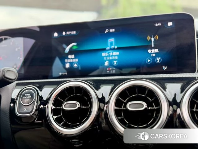 Mercedes-Benz Class A (imported) 2020 Белый из Китая, фото 3