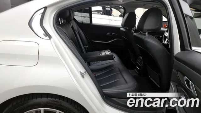 BMW 3 Series (G20) 2021 Белый из Кореи, фото 3