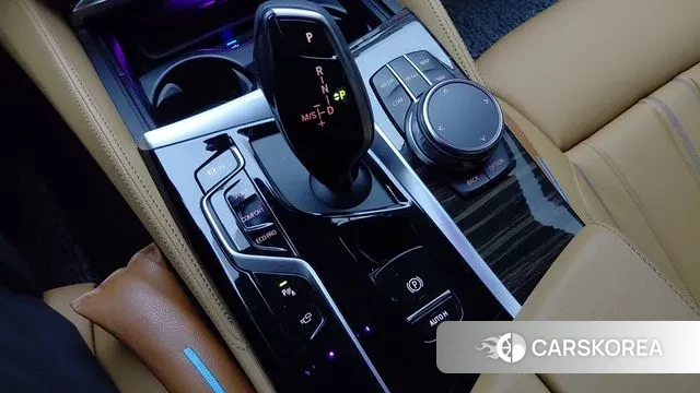 BMW 5 Series (G30) 2023 Черный из Кореи, фото 3