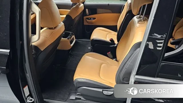 Kia Carnival 4th generation 2023 Черный из Кореи, фото 3