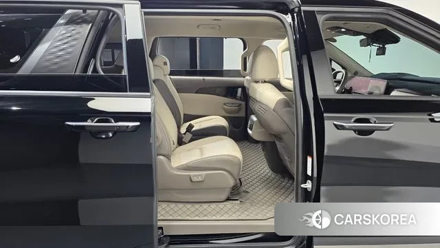 Kia The New Carnival 4th Generation 2024 Черный из Кореи, фото 3