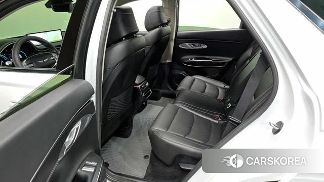 Genesis GV70 2022 Белый из Кореи, фото 3