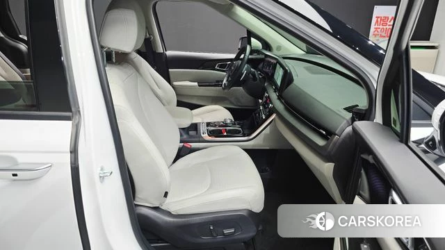 Kia Carnival 4th generation 2022 Белый из Кореи, фото 3