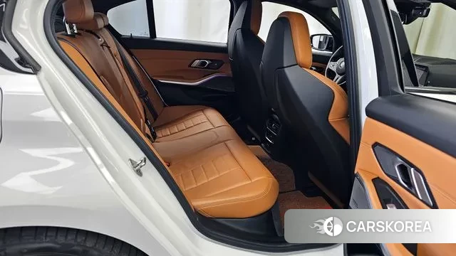 BMW 3 Series (G20) 2022 Белый из Кореи, фото 3