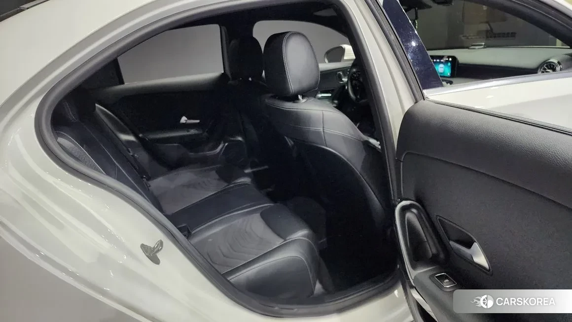 Mercedes-Benz A-Class W177 2020 Белый из Кореи, фото 3