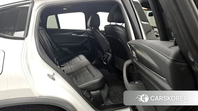 BMW X4 (G02) 2021 Белый из Кореи, фото 3