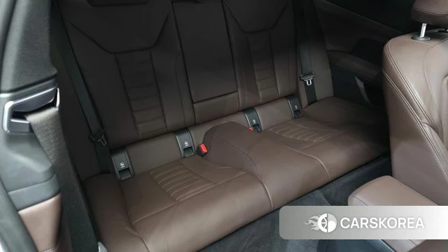 BMW 4 Series (G22) 2023 Белый из Кореи, фото 3