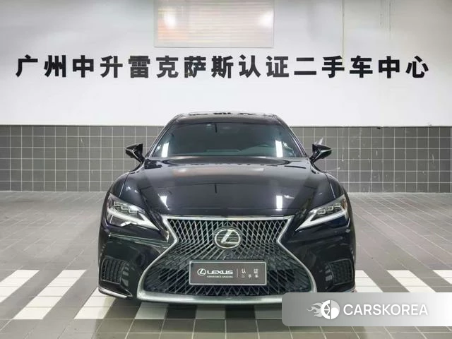 Lexus LS 2023 Черный из Китая, фото 3