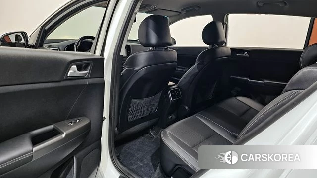 Kia Sportage 4th Generation 2018 Белый из Кореи, фото 3
