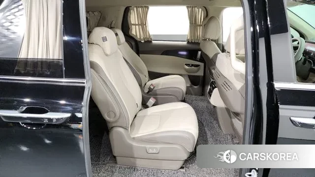 Kia Carnival 4th generation 2023 Черный из Кореи, фото 3