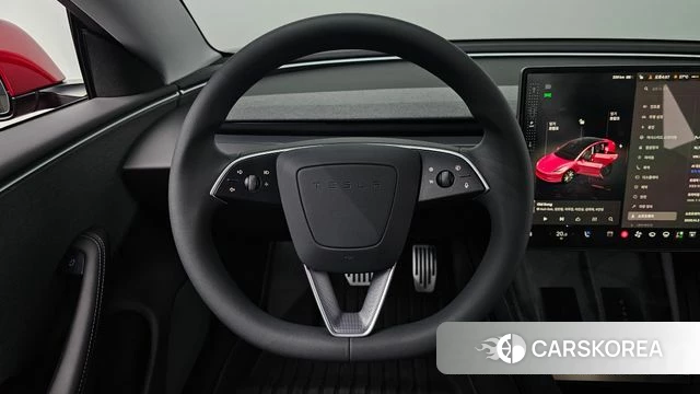 Tesla Model 3 2024 Красный из Кореи, фото 3