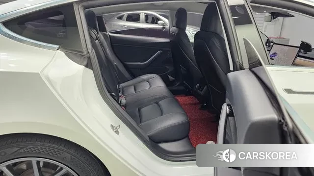 Tesla Model 3 2020 Белый из Кореи, фото 3