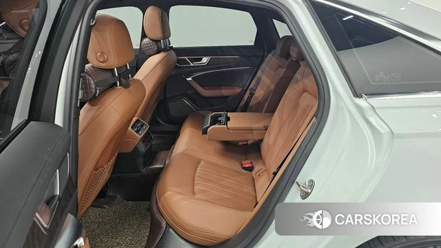 Audi A6 (C8) 2021 Белый из Кореи, фото 3