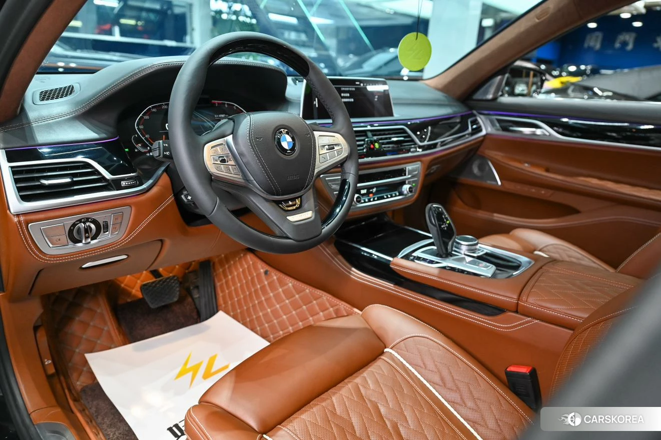 BMW 7 series 2021 Черный из Китая, фото 3