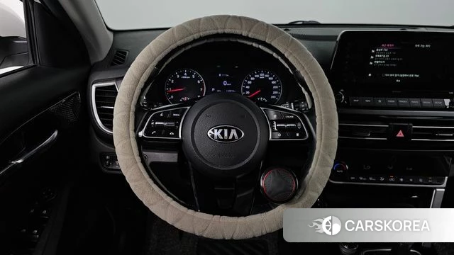 Kia Seltos 2020 Белый из Кореи, фото 3