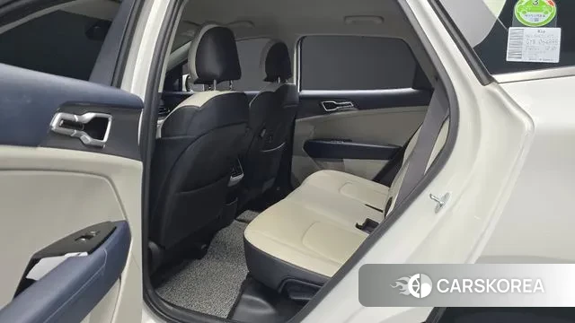 Kia Sportage 5th Generation 2022 Белый из Кореи, фото 3