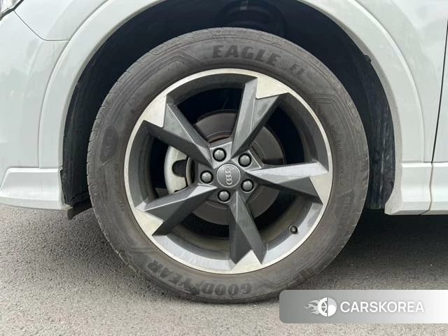 Audi Q3 2020 Белый из Китая, фото 3
