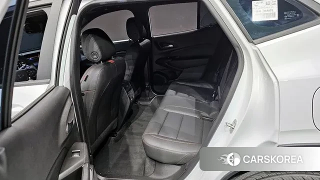 Chevrolet (GM Daewoo) Trax Crossover 2023 Белый из Кореи, фото 3