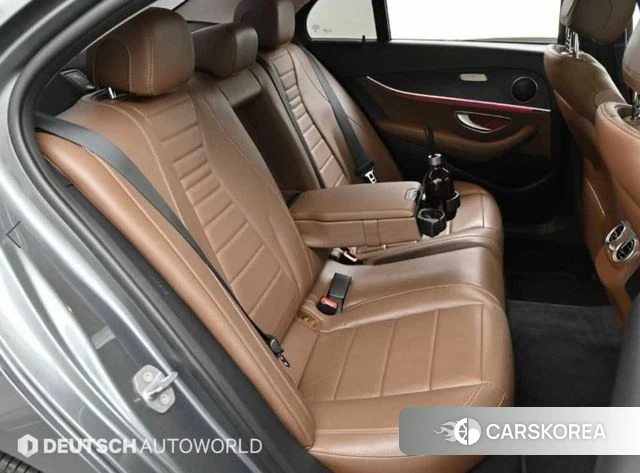 Mercedes-Benz E-Class W213 2018 Серый из Кореи, фото 3