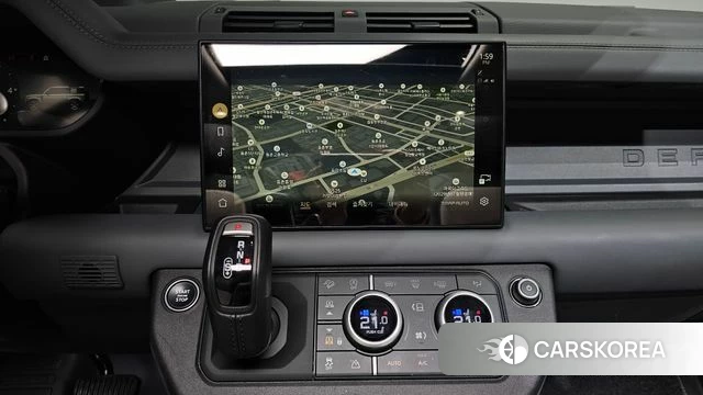 Land Rover Defender (L663) 2024 Серый из Кореи, фото 3