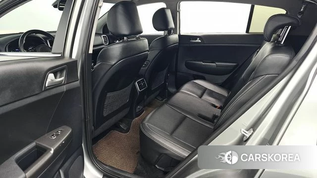 Kia Sportage The Bold 2019 Серебристо-серый из Кореи, фото 3