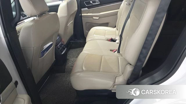 Ford Explorer 2018 Белый из Кореи, фото 3