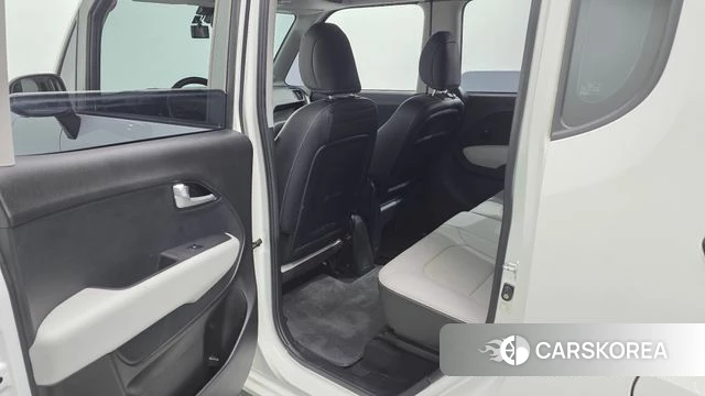 Kia The New Kia Ray 2023 Белый из Кореи, фото 3